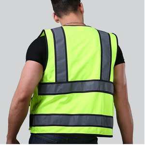 Veste de sécurité sans manches haute visibilité avec bandes réfléchissantes pour les travailleurs du bâtiment et du plein air - Product Image 3