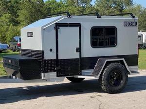 Caravane compacte de camping haut de gamme, légère et moderne, mini-caravane de voyage, remorque tout-terrain en aluminium premium, capacité 4 personnes - Product Image 4
