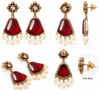 Anting-anting gantung vintage antik berlapis emas dua warna perak dengan bunga, imitasi mutiara, onyx potongan marquise, setting bezel, gaya boho