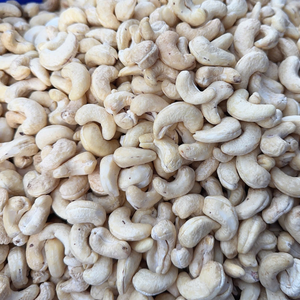 Offre Spéciale Noix de cajou W180 W320, Noix de cajou du Vietnam en gros, Santigo Cashew, Prix usine Vietnam - Product Image 1