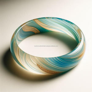 Exquisito brazalete de resina étnica para mujer, artesanía elegante con diseño elegante, Material dorado ligero para regalos - Product Image 2