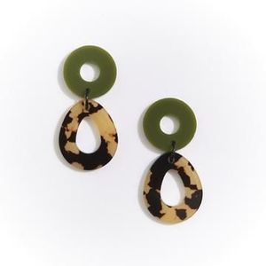 Boucles d'oreilles en résine faites à la main, durables et légères, bijoux de mode, accessoires de mode tendance - Product Image 3