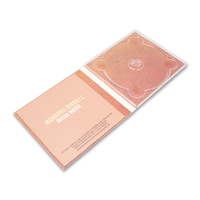 Digipak de CD con revestimiento mate de una sola bandeja y libro de canciones pegado en el interior