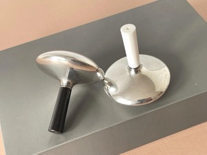 Salières et poivrières au style unique, vaisselle accrocheuse, parfaites pour les fêtes, les événements et les repas quotidiens, en provenance d'Inde. - Product Image 5