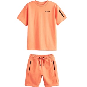 Ensemble T-shirt et short pour homme, coupe slim, manches courtes, mode été, vente en ligne, nouveau design, grande taille, respirant et à motif uni - Product Image 1
