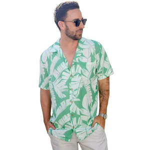 Camisa Hawaiana Aloha Personalizada con Estampado Floral Tropical, Botones de Coco, Camisa de Viscosa para Hombre, 100% Rayón, Cuello Abierto, para Vacaciones - Product Image 3