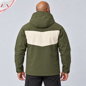 Veste softshell à capuche pour homme, couleur olive, blocs de couleurs, fermeture éclair, col montant, vêtement d'extérieur sportif pour l'automne, veste softshell premium pour homme - Product Image 3