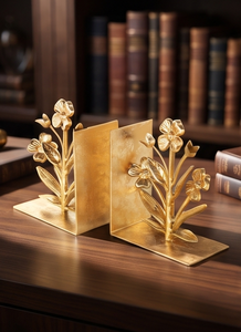 Porte-livres en métal doré à motif floral botanique, texture moulée, décoration pour la maison et le bureau, article de vente en gros - Product Image 3