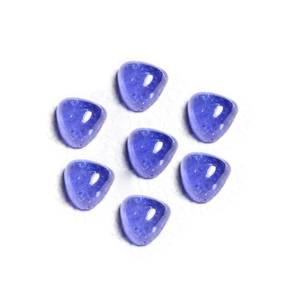 Tanzanite naturelle de qualité supérieure, cabochon trilobé, taille calibrée de 3x3 mm à 10x10 mm, pierre précieuse non montée. - Product Image 5