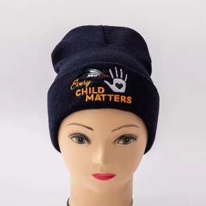Bonnet unisexe avec broderie, taille adulte 56-58 cm, casquette d'hiver décontractée en rouge, vert, noir, orange - Product Image 6