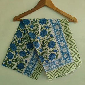 Écharpe Sarong Pareo d'été en Voile de Coton Floral Bohème, Légère, Respirante et à Séchage Rapide, Vente en Gros - Product Image 1