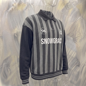 Camiseta de Béisbol a Rayas de Manga Larga Campion Snowgrace con Logotipo Bordado y Pedrería, Cuello Camisero, Corte Regular, Ropa para Adultos - Product Image 2