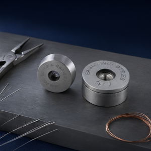 Matrices de tréfilage en carbure - Corps conique 43 x 40 mm, trou de 1,50 mm pour outils de bijouterie - Product Image 2