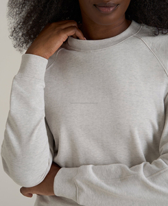 Sudadera Oversize de Felpa 100% Algodón con Hombros Caídos Estilo Americano para Mujer, Cuello Personalizado, Alta Calidad, Primavera/Invierno, Color Liso - Product Image 4