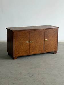 Aparador de Madera de Teca Sólida de Lujo, Mueble de Almacenamiento con 3 Puertas para Comedor, Sala de Estar, Hotel, Fabricante de Muebles - Product Image 1