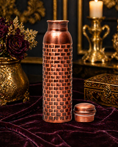 Botella de agua de cobre martillado de alta demanda, a prueba de fugas, 950ml, de Metal Copper por Tradebit - Product Image 1