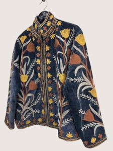 Manteau en velours brodé floral bohème avec col mandarin et manches chauve-souris, grande taille, vêtements d'extérieur pour femmes en hiver - Product Image 3