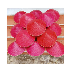 Chapeau conique en feuilles de palmier naturelles, chapeau en paille fait main, design traditionnel vietnamien pour l'agriculture, le jardinage, la plage et les voyages - Product Image 6