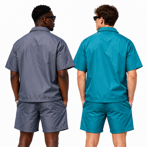 Conjuntos de camiseta y pantalones cortos de secado rápido para hombre, personalizados por el fabricante, conjuntos deportivos de verano de 2 piezas, conjuntos de chaqueta cortavientos de nailon de manga corta para hombre - Product Image 2