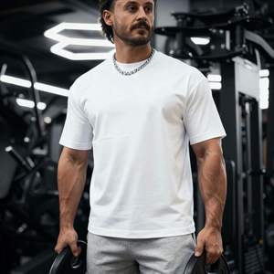 เสื้อยิมผู้ชาย แห้งเร็ว เนื้อผ้าเบาสบาย สำหรับออกกำลังกายและกีฬา - Product Image 1