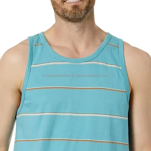 เสื้อกล้ามผู้ชายลายทาง คอกลม ผ้าถัก สไตล์ลำลอง สีฟ้าอ่อน ลายทางสีขาวและสีเบจ - Product Image 3