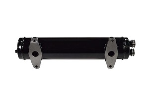Conjunto de Enfriador de Aceite Diésel para Cummins QSN14 N14 34130916, Cilindro Negro con Puertos Rojos y Soportes de Montaje - Product Image 3
