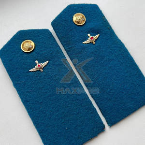 Platillos de hombro personalizados con su propio diseño, hechos en Pakistán, de color sólido para uniforme. - Product Image 3