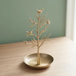 Présentoir à bijoux en métal en forme d'arbre avec oiseaux et plateau rond, organisateur de bijoux pour boucles d'oreilles, bagues, bracelets et colliers - Product Image 3