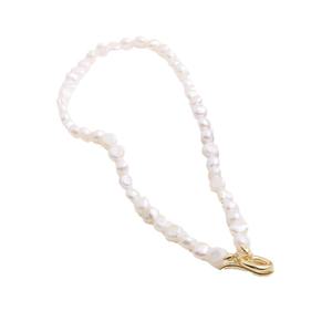 Collar de Perlas de Agua Dulce Naturales de Diseño de Alta Gama para Mujer, Colgante con Cierre OT, Diseño de Cola de Pez y Corazón, Collares Finos de Acero Inoxidable - Product Image 5