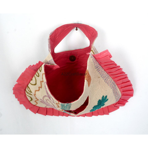 Bolso de playa artesanal de algodón acolchado con múltiples patchwork, estilo Suzani, para mujer, hermoso bolso de mano abierto para fiestas de verano, compras, estilo Rajasthan - Product Image 3