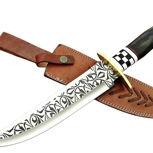 Cuchillo Bowie Hecho a Mano con Hoja de Acero Grabada en Plata, Mango de Madera Negra, Guardacuchillos Dorado y Funda de Cuero Marrón, Cuchillos de Caza Personalizados - Product Image 6