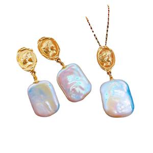 สร้อยคอและต่างหูมุกน้ำจืดแบรนด์ดัง รูปทรงขาว ดีไซน์ทันสมัย - Product Image 5