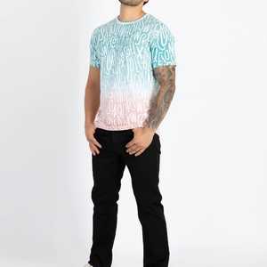 Camiseta de Manga Corta para Hombre, Cuello Redondo, con Estampado de Letras, Color Degradado, Corte Regular, Estilo Casual, 100% Algodón Jersey - Product Image 4