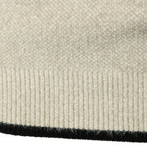 Pull en tricot pour homme avec col rond classique et tissu doux pour tenues décontractées et semi-formelles - Product Image 2