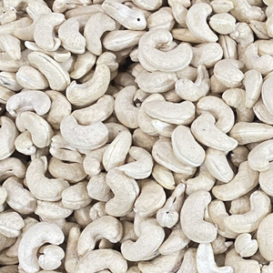 Oferta Especial: Nueces de Anacardo Crudas W240 de Alta Calidad de Vietnam, Disponible con Empaque de Marca Privada, Santigo, 24 Meses de Vida Útil - Product Image 1