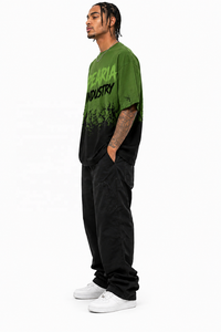 T-shirt homme oversize à imprimé graphique, manches courtes, col rond, style streetwear, effet dégradé et éclaboussures - Product Image 3