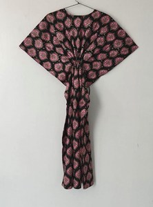 Vestido Kaftan de Algodón de Alta Calidad con Estampado Floral, Hecho a Mano en India, Estilo Maxi Holgado, Ideal como Cubrebañador - Product Image 3