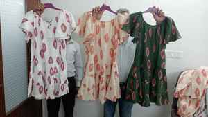 Nouvelle robe pour femme de qualité supérieure, design tendance, pour un usage décontracté, disponible au prix de gros auprès d'un fabricant indien. - Product Image 4