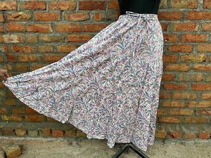 กระโปรงแม็กซี่โบโฮทำมือขายดีสำหรับผู้หญิง ลายพิมพ์บล็อก ผ้าฝ้ายทรงเดรสหลายชั้น เอวยางยืดใส่สบาย ระบายอากาศได้ดี กระโปรงยาว - Product Image 6