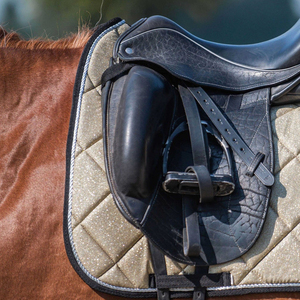 Juego de almohadillas de silla de montar personalizadas al por mayor, nuevas, ligeras y duraderas, de seda, para doma clásica. - Product Image 5