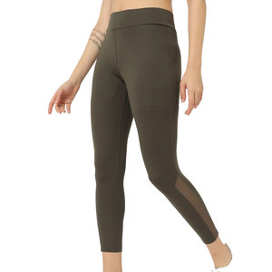 Leggings de yoga pour femmes, taille élastique, style personnalisé, couleur unie, fabriqués au Pakistan - Product Image 1