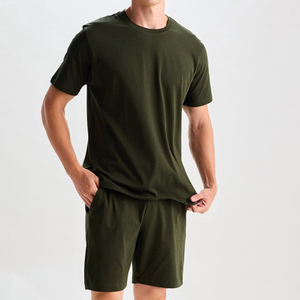 Ensemble t-shirt col rond et short pour homme, vert olive, décontracté, été, respirant, 100% coton, coupe classique, léger, couleur unie - Product Image 2