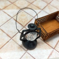 Mini lanterne noire, accessoire pour maison de poupée, modèle de lampe suspendue miniature faite à la main pour la décoration de la maison, accessoires de photographie pour les 14 ans et plus