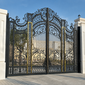 Portail Principal de Luxe en Fer Forgé Noir avec Accents Dorés, Design Ornemental pour Entrée de Villa, Portail de Sécurité pour la Maison - Product Image 3