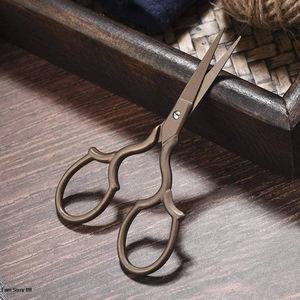 Tijeras Profesionales para Manicura, Diseño Curvo Simple, Cuadradas, Afiladas, de Acero Inoxidable, Cortaúñas, Precio Razonable - Product Image 4