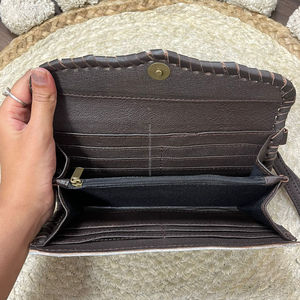 Cartera Larga de Piel Genuina de Vacuno con Pelo para Mujer, Elegante, con Correa de Muñeca y Cierre a Presión, Porta Pasaportes, OEM ODM - Product Image 6