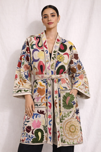 Trouvez un motif similaire : Vêtements pour femmes en toile 100% coton, design confortable et frais, broderie Suzani traditionnelle, soldes de Noël - Product Image 3