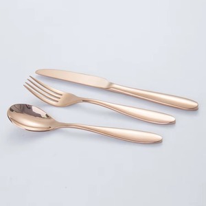 Ensemble de couverts en acier inoxydable rose doré personnalisé avec logo, 6 pièces, pour hôtel, restaurant, événements - Product Image 6
