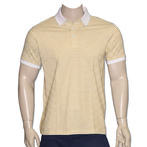 Camiseta de punto a rayas blancas y amarillas de manga corta para hombre, estilo veraniego nuevo, versátil, a la moda, con cuello y bolsillo, de seda helada. - Product Image 1