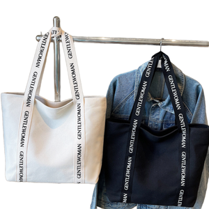 กระเป๋าผ้าแคนวาสสั่งทำ TUYET DUNG พร้อมสายสะพายสั่งทำและโลโก้ปัก คุณภาพสูง ผลิตที่ดานัง เวียดนาม - Product Image 1